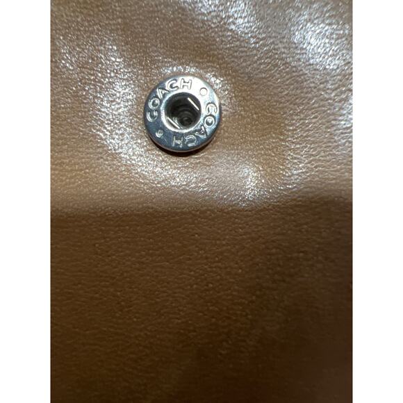 Vintage Coach Tan Genuine Leather Trifold Checkbook Wallet Some Flaws Do to Age - Picture 12 of 12